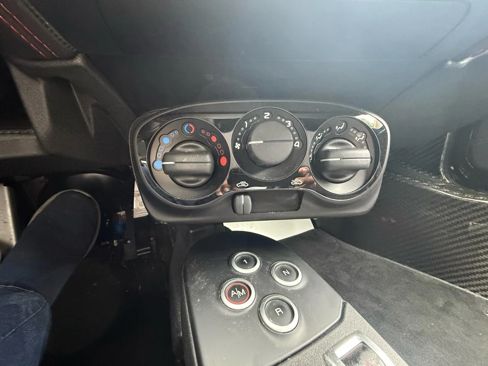 2016 Alfa Romeo 4C Coupe - Image 30 of 31