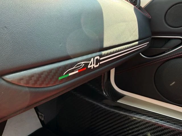 2016 Alfa Romeo 4C - Image 15 of 20