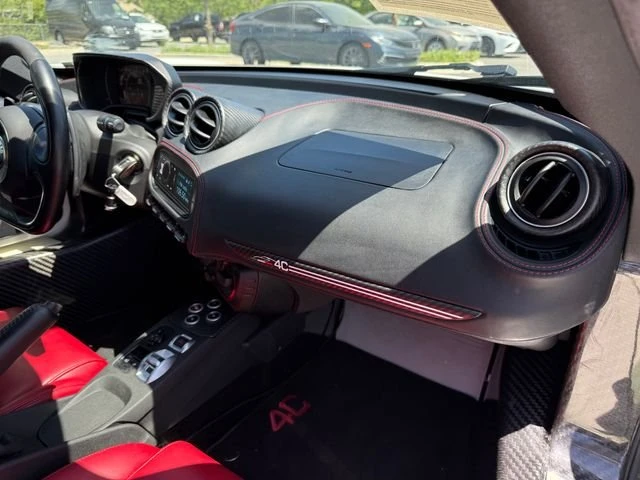 2016 Alfa Romeo 4C - Image 12 of 20