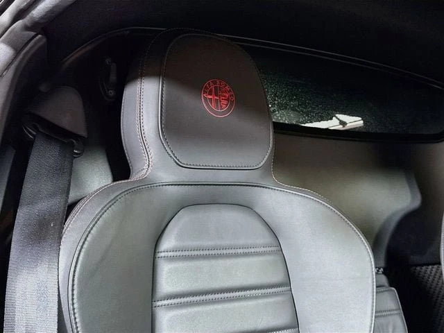 2016 Alfa Romeo 4C Coupe - Image 19 of 20