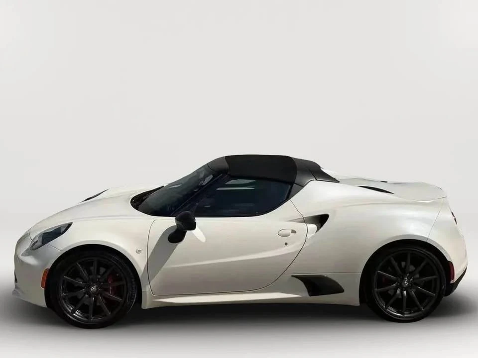 2016 Alfa Romeo 4C Spider - Image 5 of 7