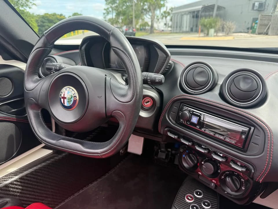 2016 Alfa Romeo 4C Coupe - Image 15 of 16