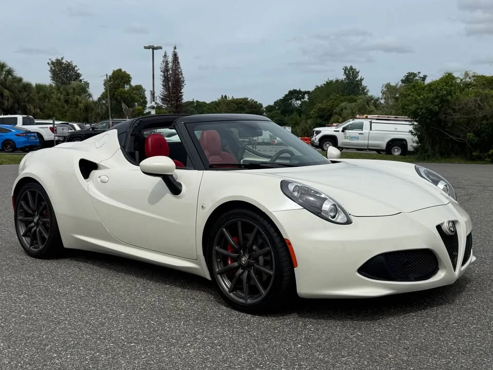 2016 Alfa Romeo 4C Coupe - Image 7 of 16