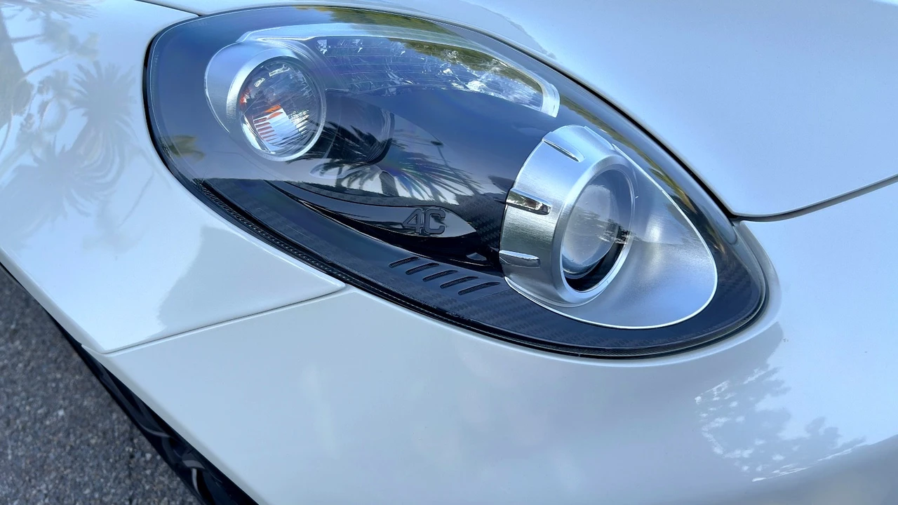 2016 Alfa Romeo 4C Coupe - Image 13 of 21