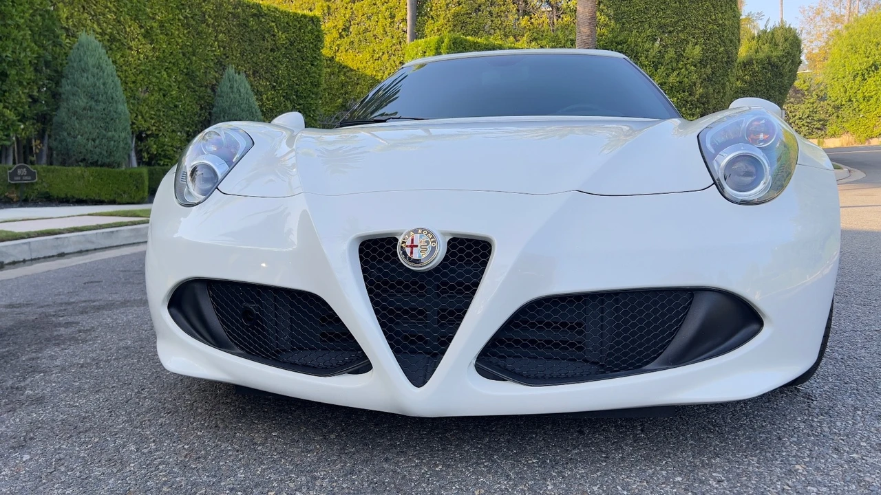 2016 Alfa Romeo 4C Coupe - Image 4 of 21