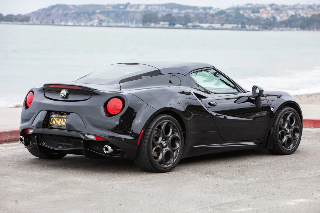 2016 Alfa Romeo 4C Coupe - Image 5 of 31