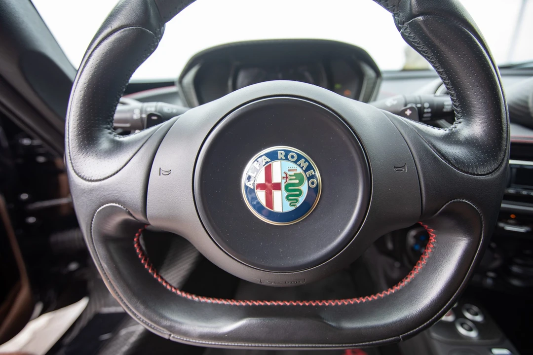 2016 Alfa Romeo 4C Coupe - Image 30 of 31