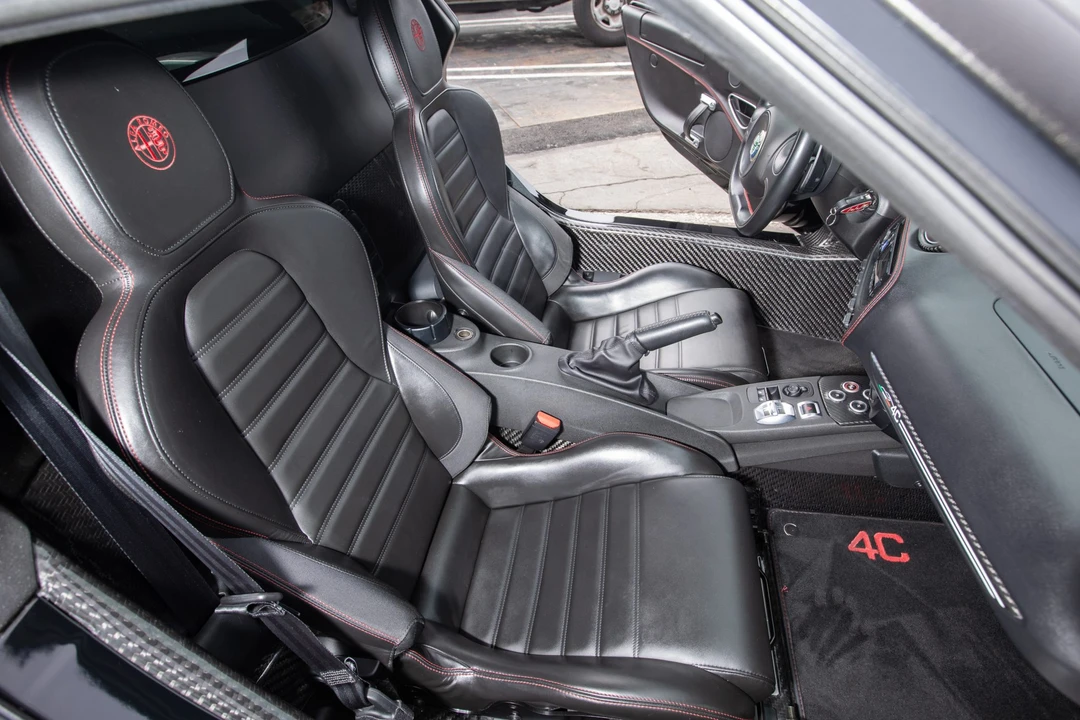 2016 Alfa Romeo 4C Coupe - Image 27 of 31