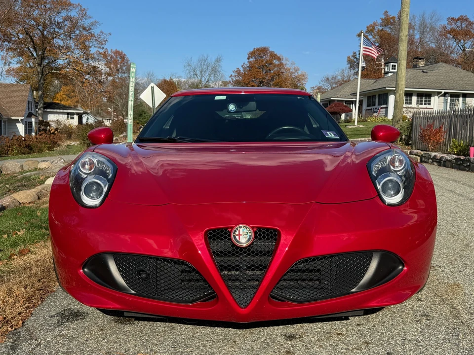2016 Alfa Romeo 4C Coupe - Image 15 of 31