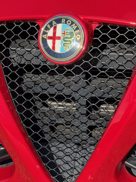 2016 Alfa Romeo 4C Coupe - Image 19 of 31