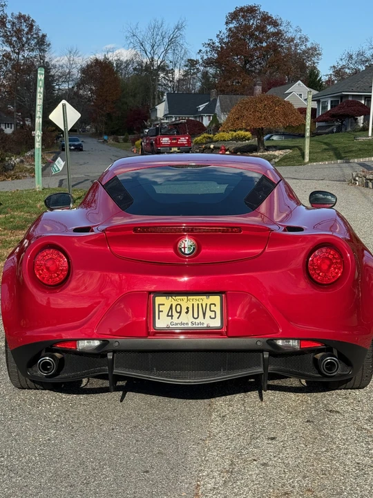 2016 Alfa Romeo 4C Coupe - Image 10 of 31