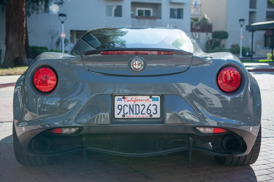 2016 Alfa Romeo 4C Coupe - Image 9 of 31