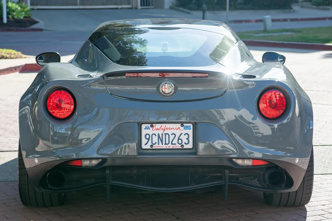 2016 Alfa Romeo 4C Coupe - Image 5 of 31