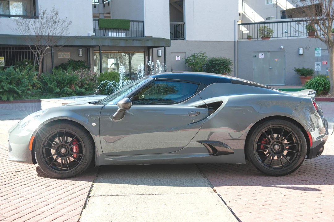 2016 Alfa Romeo 4C Coupe - Image 3 of 31