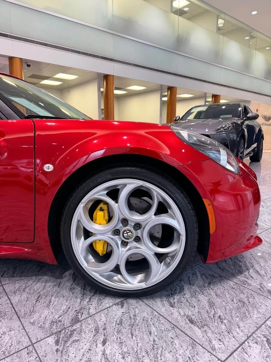 2016 Alfa Romeo 4C - Image 4 of 15