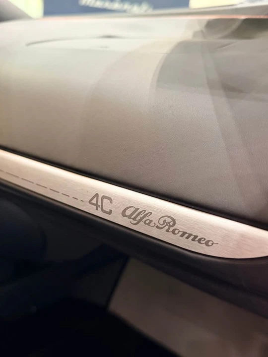 2016 Alfa Romeo 4C - Image 14 of 15