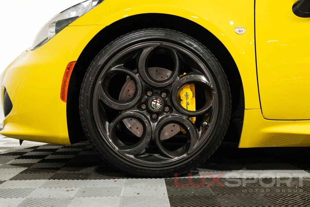 2016 Alfa Romeo 4C Spider - Image 12 of 24