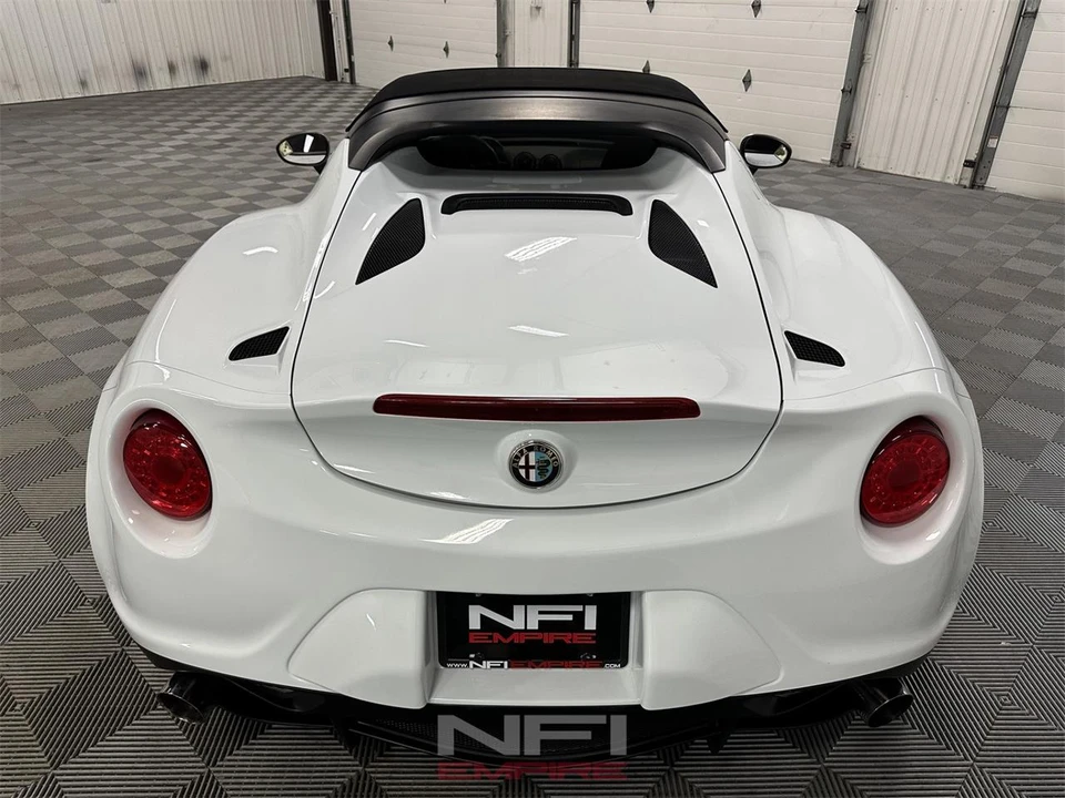 2016 Alfa Romeo 4C Spider - Image 17 of 31