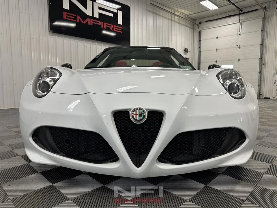 2016 Alfa Romeo 4C Spider - Image 23 of 31