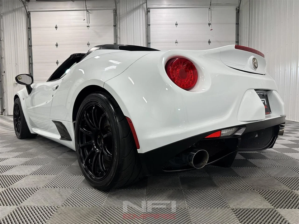 2016 Alfa Romeo 4C Spider - Image 30 of 31