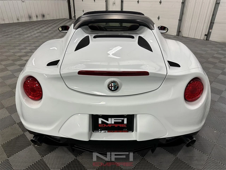 2016 Alfa Romeo 4C Spider - Image 16 of 31
