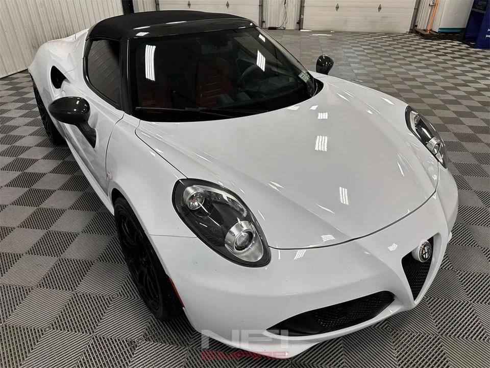2016 Alfa Romeo 4C Spider - Image 10 of 31