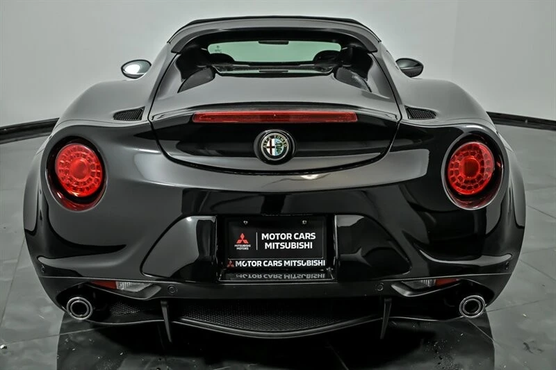 2016 Alfa Romeo 4C Spider - Image 8 of 30