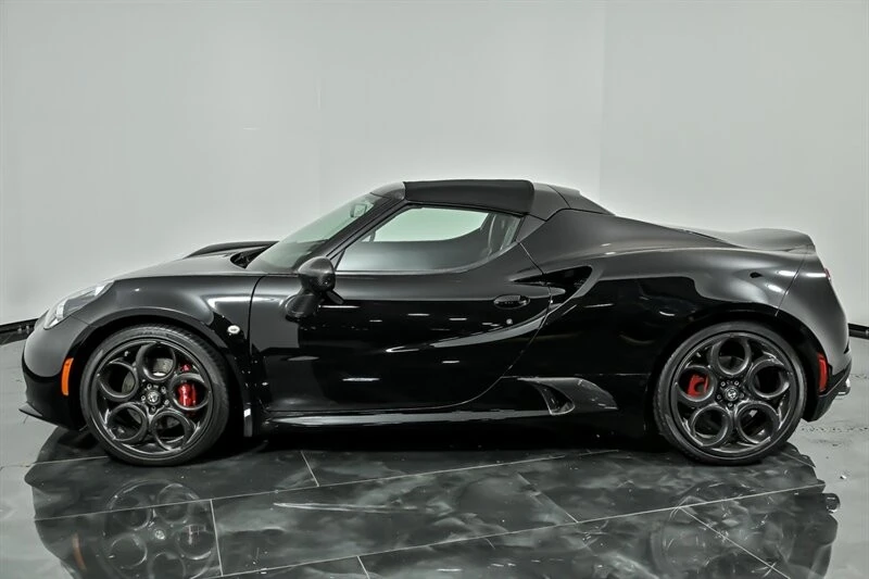 2016 Alfa Romeo 4C Spider - Image 6 of 30