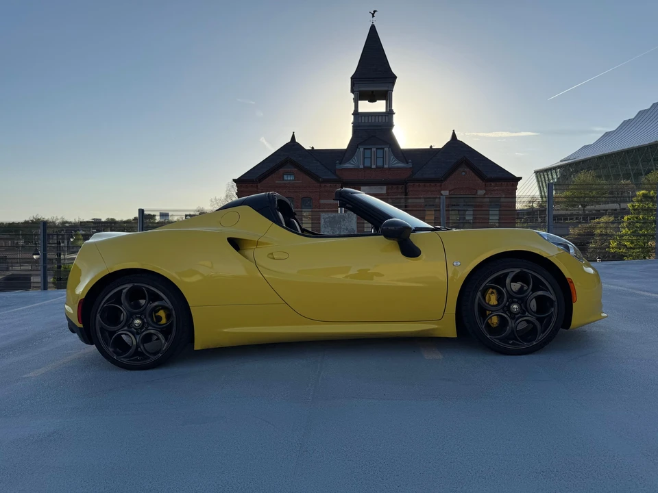 2016 Alfa Romeo 4C Spider - Image 16 of 31