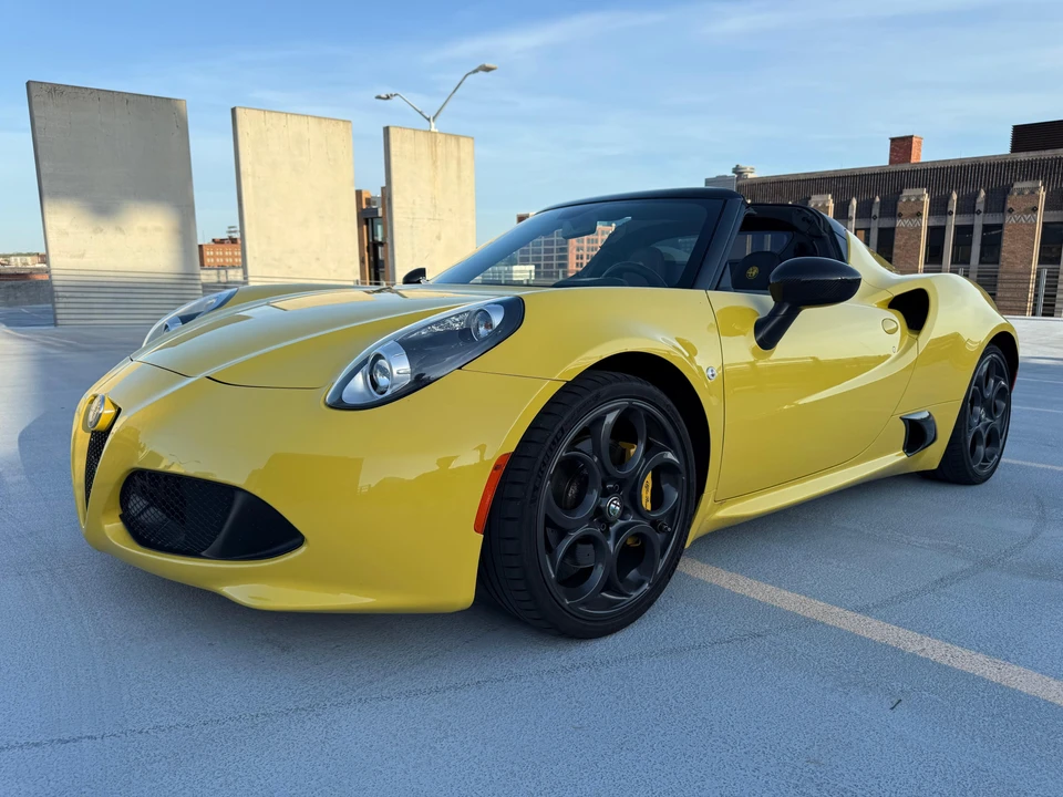 2016 Alfa Romeo 4C Spider - Image 7 of 31