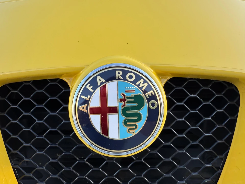 2016 Alfa Romeo 4C Spider - Image 28 of 31