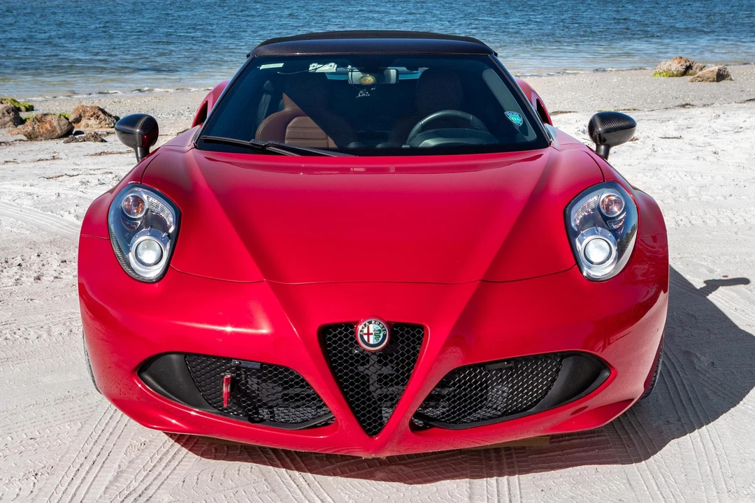 2016 Alfa Romeo 4C Spider - Image 2 of 5
