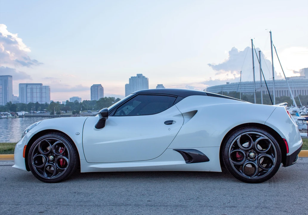 2016 Alfa Romeo 4C Coupe - Image 9 of 31