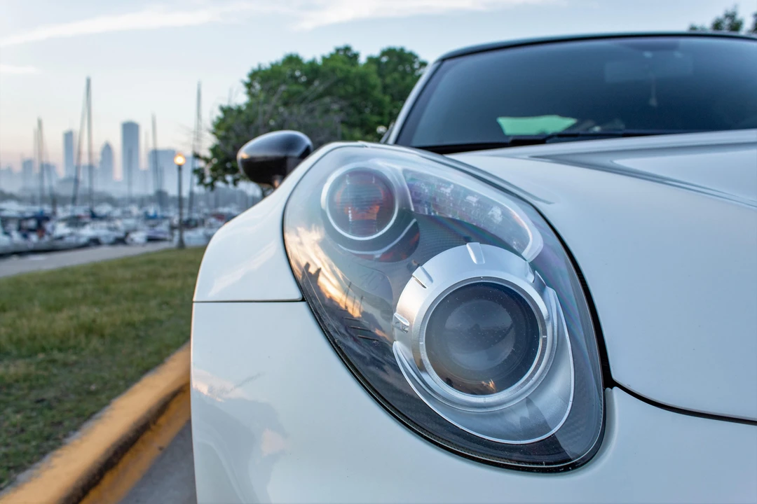 2016 Alfa Romeo 4C Coupe - Image 24 of 31
