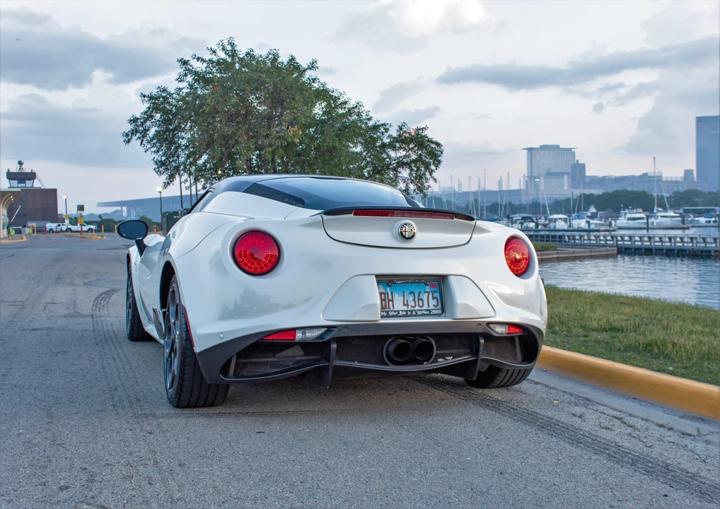 2016 Alfa Romeo 4C Coupe - Image 12 of 31