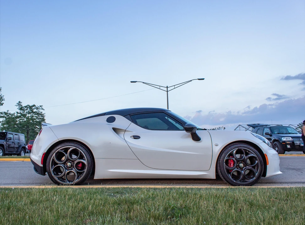 2016 Alfa Romeo 4C Coupe - Image 18 of 31
