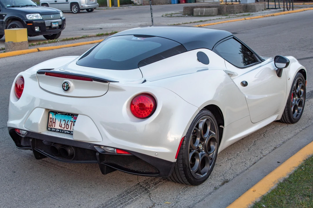 2016 Alfa Romeo 4C Coupe - Image 4 of 31