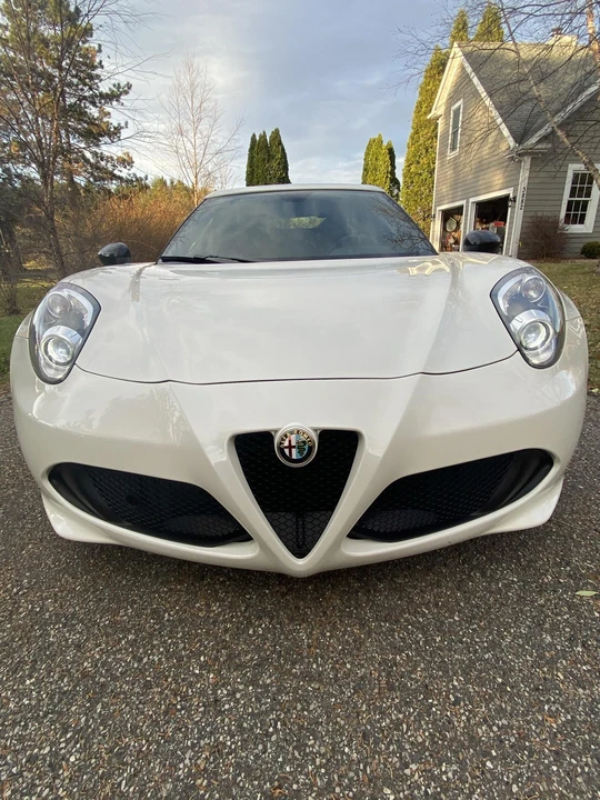 2016 Alfa Romeo 4C Coupe - Image 2 of 31