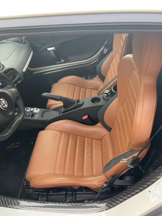 2016 Alfa Romeo 4C Coupe - Image 26 of 31