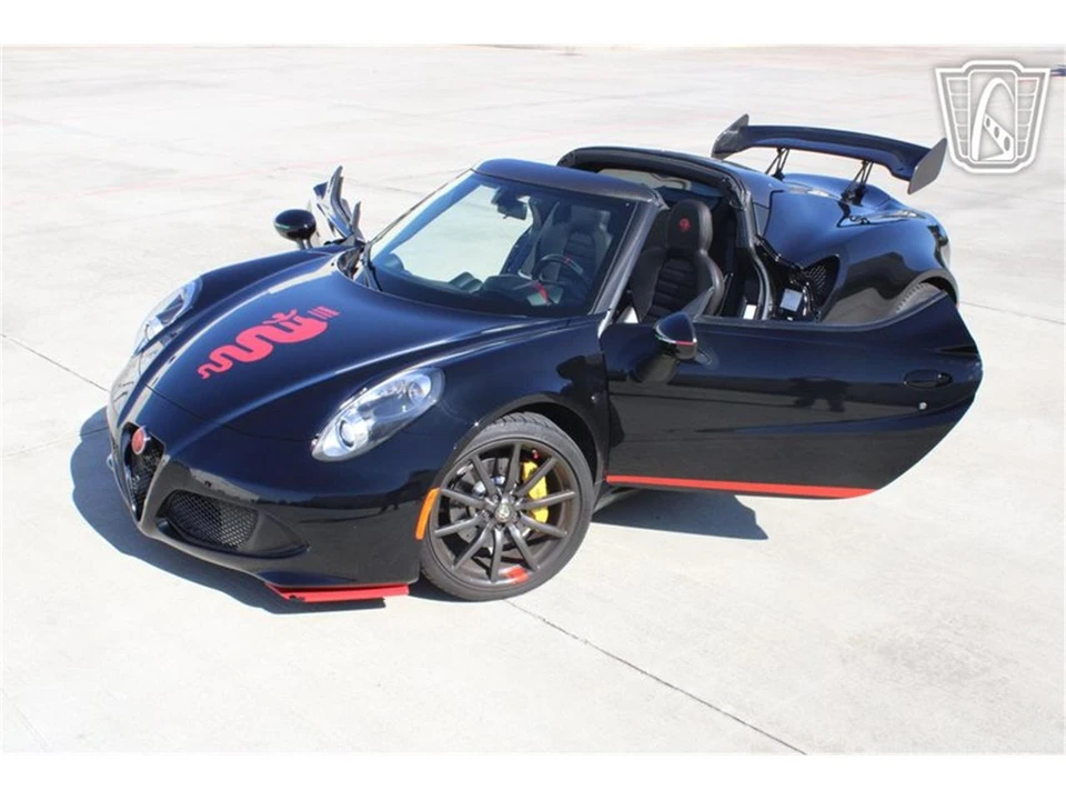 2016 Alfa Romeo 4C Coupe - Image 7 of 31
