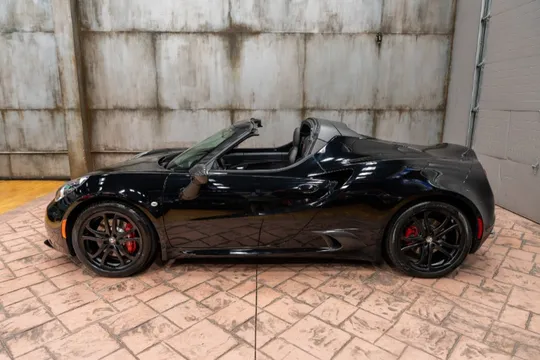 2016 Alfa Romeo 4C