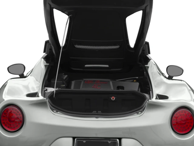 2016 Alfa Romeo 4C - Image 6 of 7