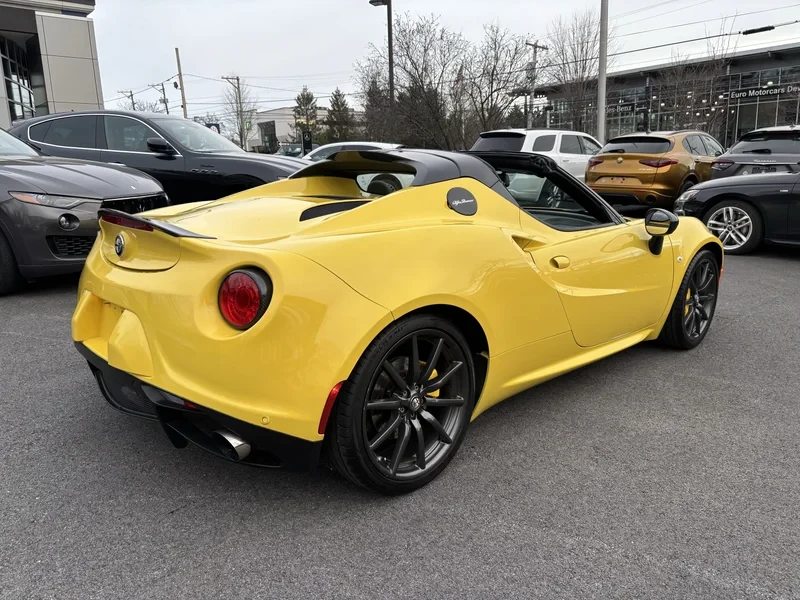 2016 Alfa Romeo 4C - Image 4 of 10
