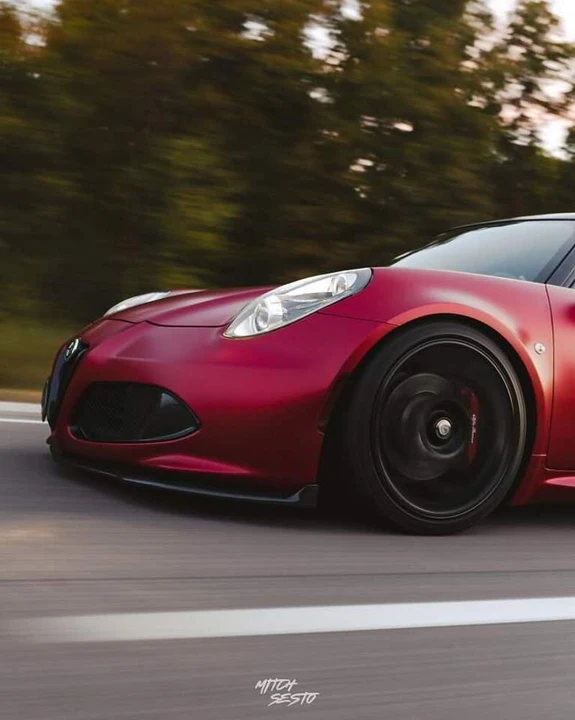 2016 Alfa Romeo 4C Coupe - Image 7 of 10