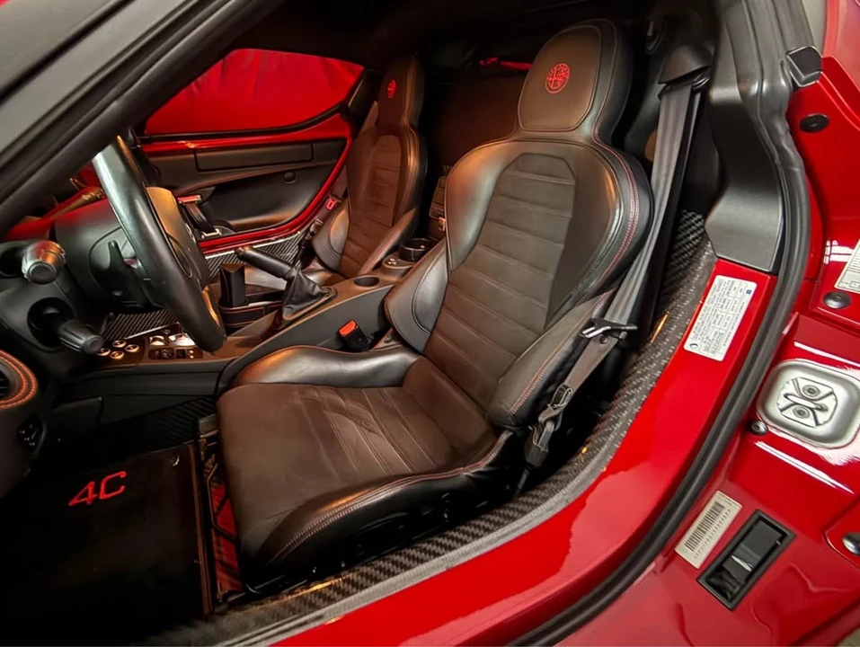2016 Alfa Romeo 4C Coupe - Image 10 of 10