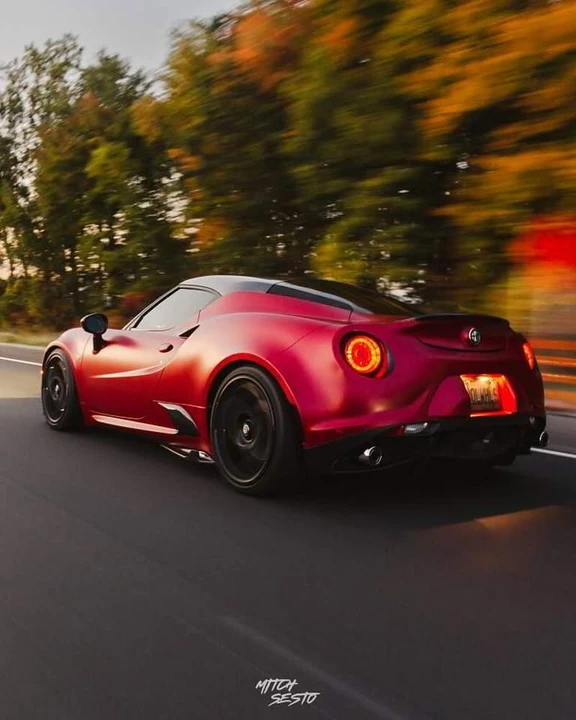 2016 Alfa Romeo 4C Coupe - Image 4 of 10