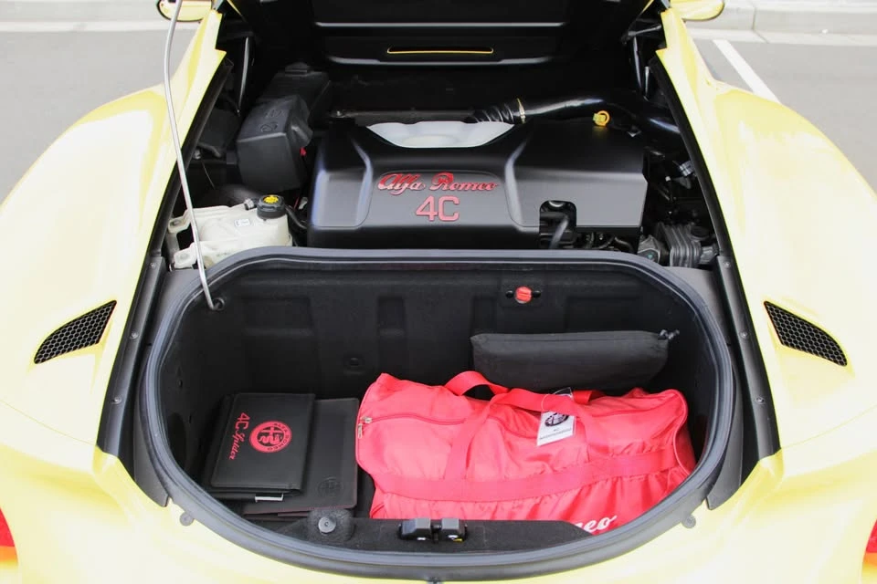 2016 Alfa Romeo 4C Spider - Image 16 of 16