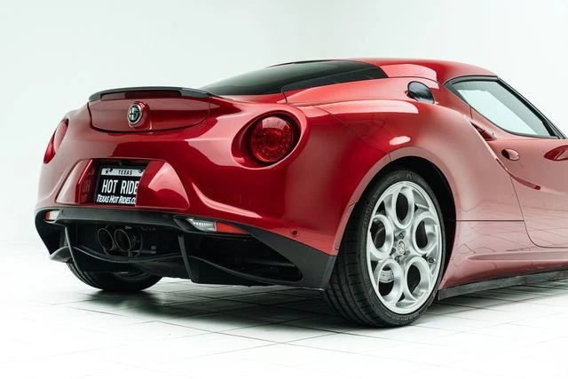 2016 Alfa Romeo 4C Coupe - Image 11 of 20