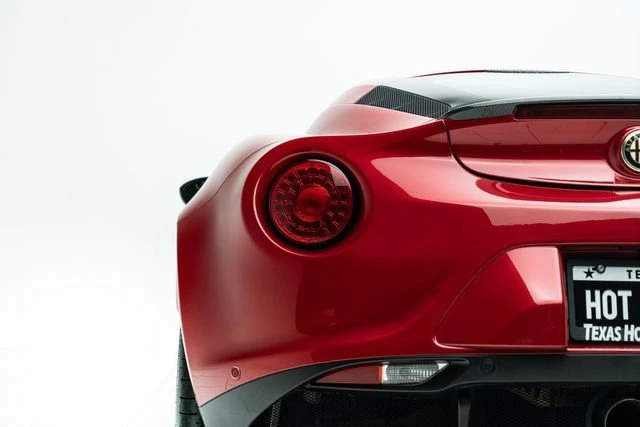 2016 Alfa Romeo 4C Coupe - Image 14 of 20