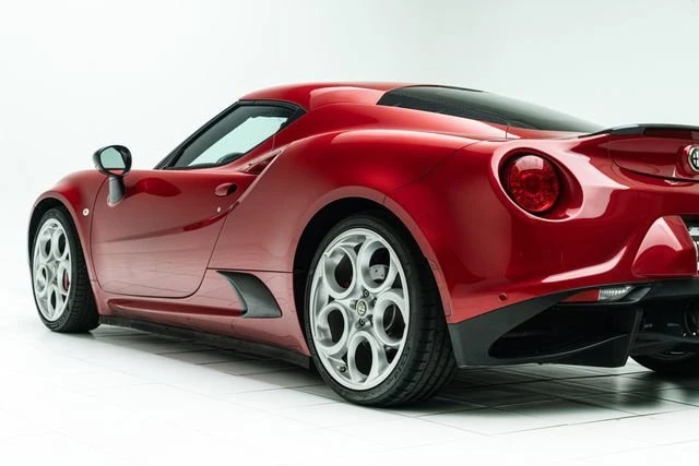 2016 Alfa Romeo 4C Coupe - Image 16 of 20